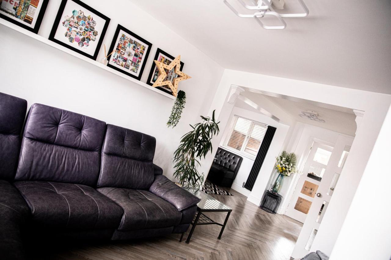 Inviting 3-Bed House In Manchester Eksteriør bilde
